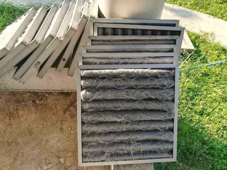 a stack of dirty air filter